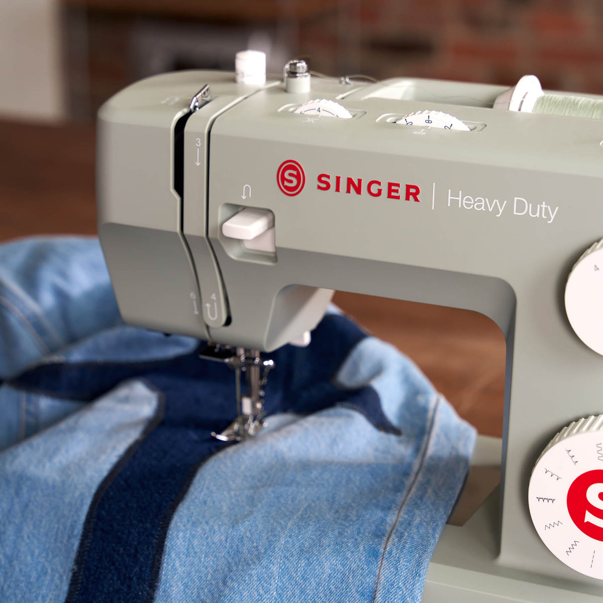 SINGER® Heavy Duty 4511™ Next Evolution Sage Green Sewing Machine